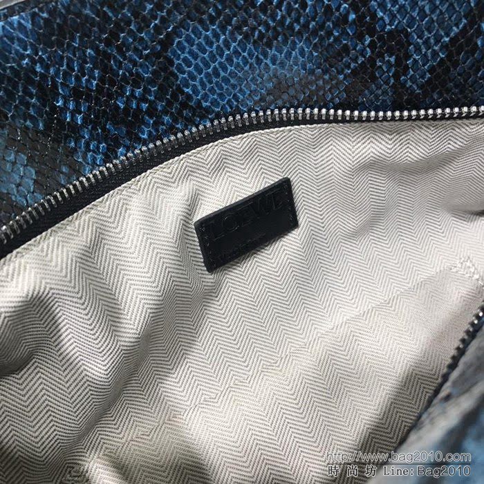 LOEWE羅意威 蛇紋 原單品質 火遍全世界熱銷款 puzzle bag 手提肩背包 6605  jdl1061